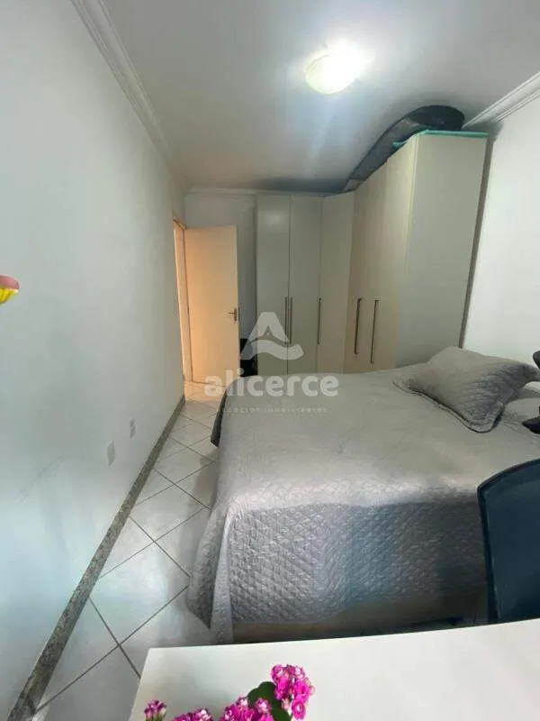 Imagem AP. 2 dormitórios, semi mobiliado, com sacada, elevador e piscina em Barreiros - São José - SC
