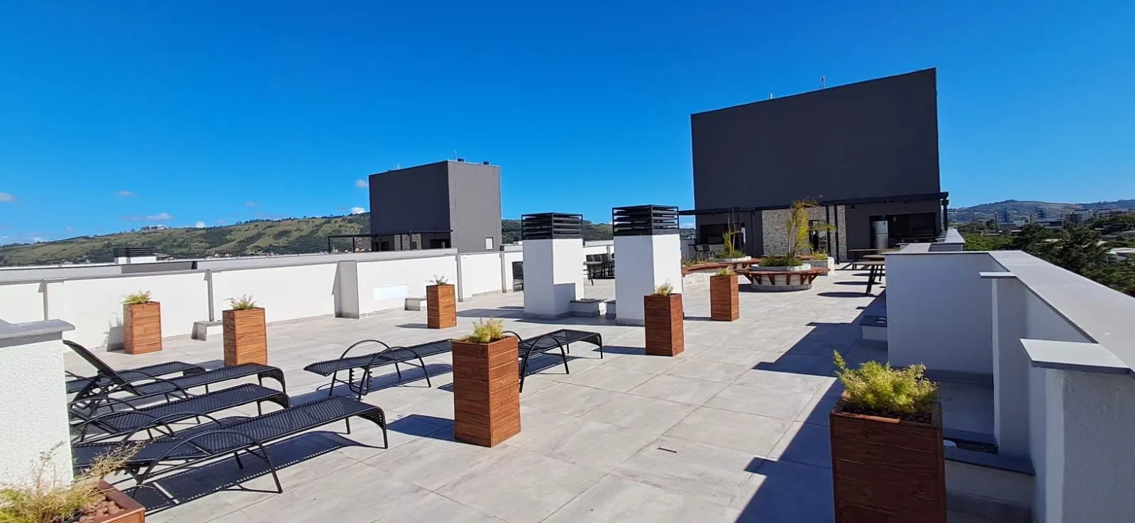Imagem Ótimo apartamento no Condomínio Residencial Morana Iguatemi - Terrace com 60m² privativos, de fundos, com 2 dormitórios, vaga e infra completa.