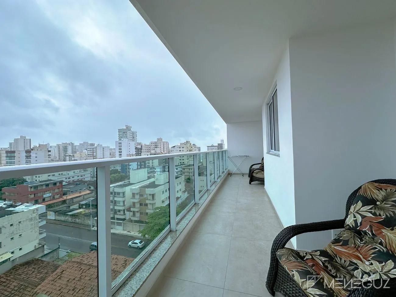 Imagem Apartamento 2 quartos a venda totalmente mobiliado e decorado na Praia do Morro