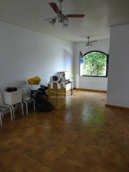 Imagem Casa para Venda - 100m², 3 dormitórios, 4 vagas - Guarujá