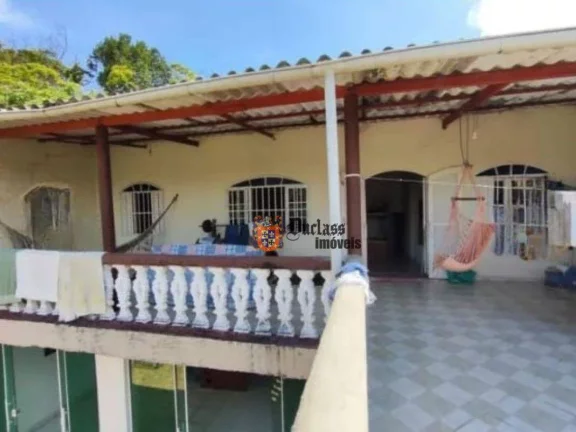 Imagem Sobrado com 3 dormitórios à venda, 250 m² por R$ 300.000 - Jardim Regina - Itanhaém/SP