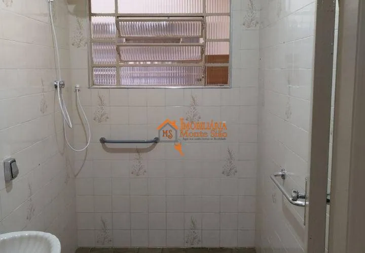 Imagem Casa com 3 dormitórios à venda, 288 m² por R$ 870.000,00 - Vila Galvão - Guarulhos/SP