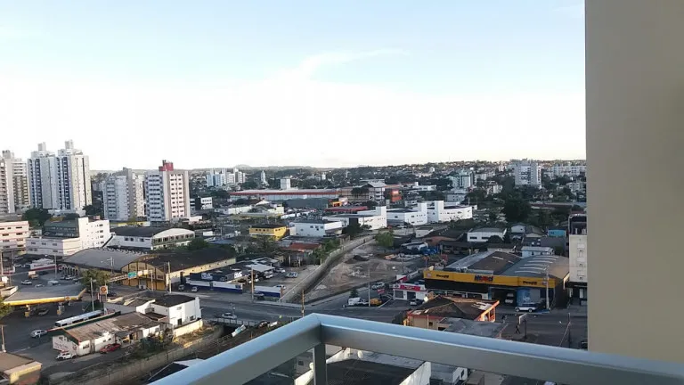 Imagem Apartamento com 2 Quartos à Venda, 68 m² em Centro - Criciúma