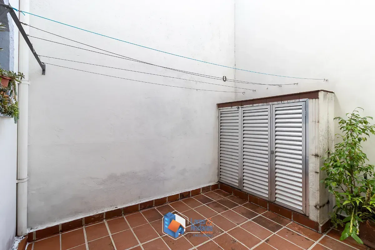 Imagem Sobrado para venda em Santo Amaro com 3 quartos, sendo 3 suítes, 153m²