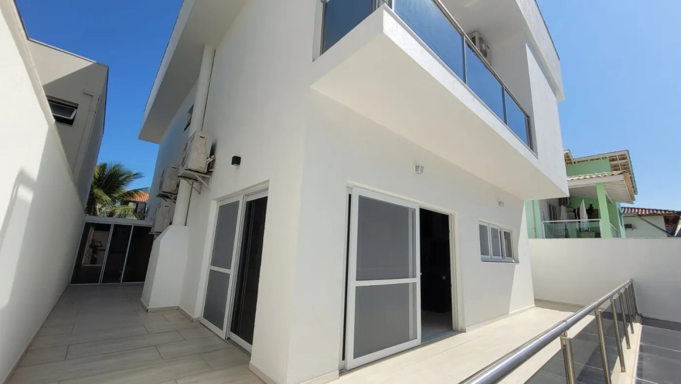 Imagem Casa para Venda em Itanhaém, Vila São Paulo, 4 dormitórios, 4 suítes, 2 banheiros, 3 vagas
