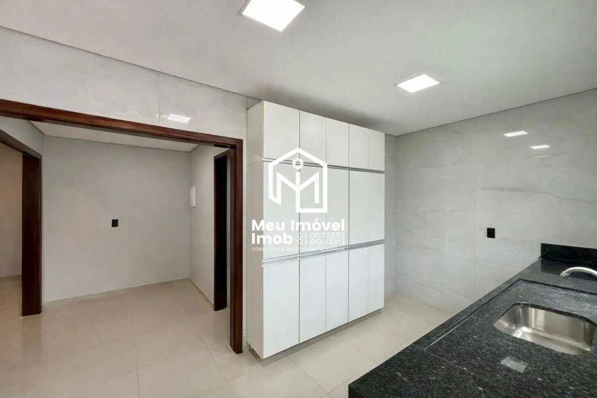 Imagem Casa 3 Quartos 1 Suíte 10 Vagas 150m² Reformada Samambaia/DF