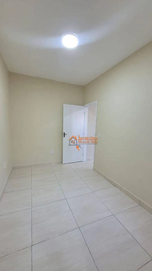 Imagem Kitnet com 1 dormitório para alugar, 30 m² por R$ 910,00/mês - Picanco - Guarulhos/SP
