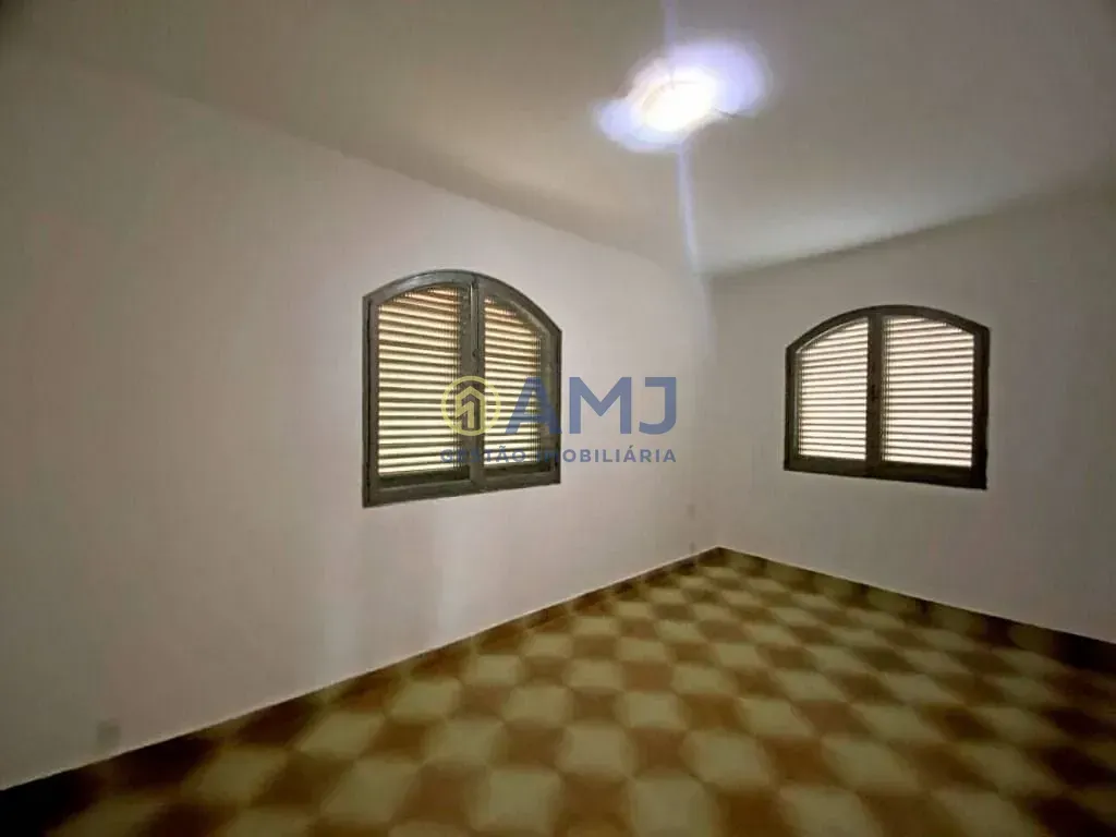 Imagem Sobrado à venda 5 Quartos, 3 Suites, 9 Vagas, 687.64M², Setor Marista, Goiânia - GO