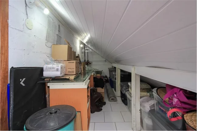 Foto do imóvel Casa de Condomínio com 3 Quartos à Venda, 145 m² em Rua Augusto Attilio Giordani, 87 - São Sebastião, Porto Alegre - RS