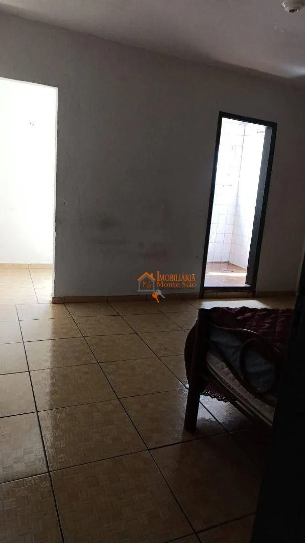 Imagem Sobrado com 5 dormitórios à venda por R$ 800.000,00 - Jardim Santa Cecília - Guarulhos/SP