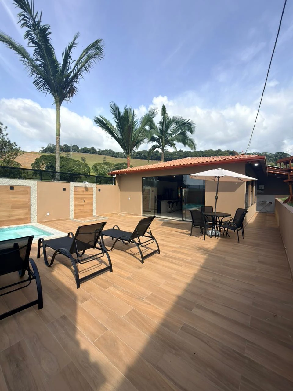 Imagem Casa com 3 Quartos à Venda, 500 m² em Domingos Martins - Domingos Martins