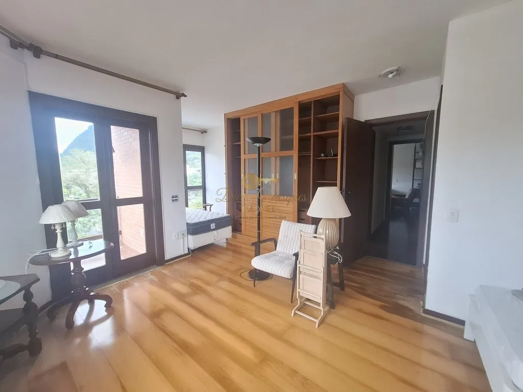 Imagem Apartamento para Venda em Teresópolis / RJ no bairro Alto