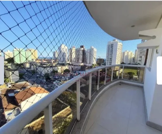 Foto do imóvel Apartamento de frente em Itapuã com vista pro mar 70m fechamento de varanda