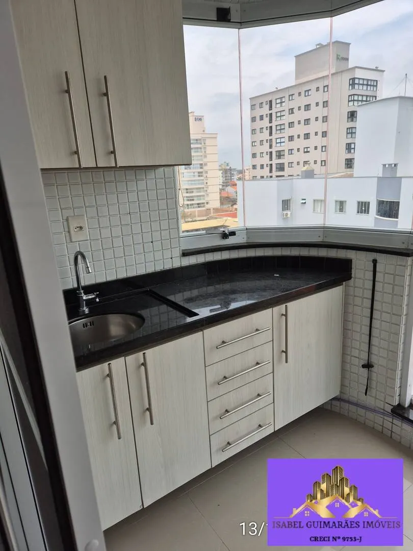 Imagem Alugo Apartamento Semi-Mobiliado, Prédio Frente Mar, Gravatá de Navegantes
