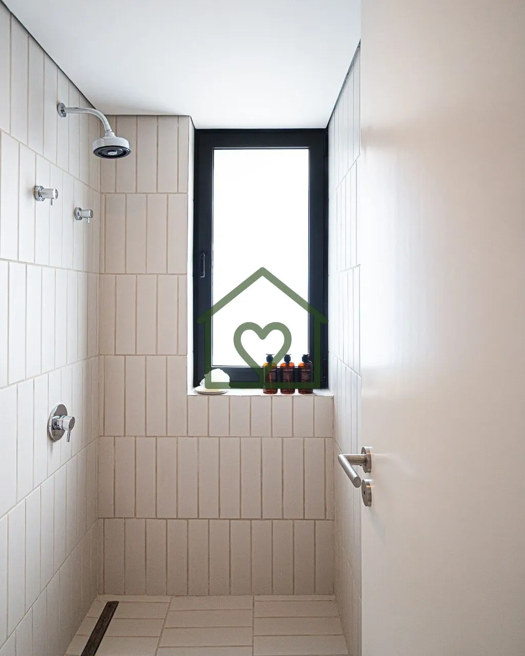 Imagem A beleza de viver agora em apartamentos únicos, em um edifício cheio de personalidade. O Vicco se ...