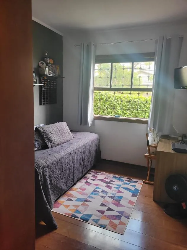 Imagem Encantadora Casa Térrea no Charmoso Bairro Nova Suíça em Valinhos