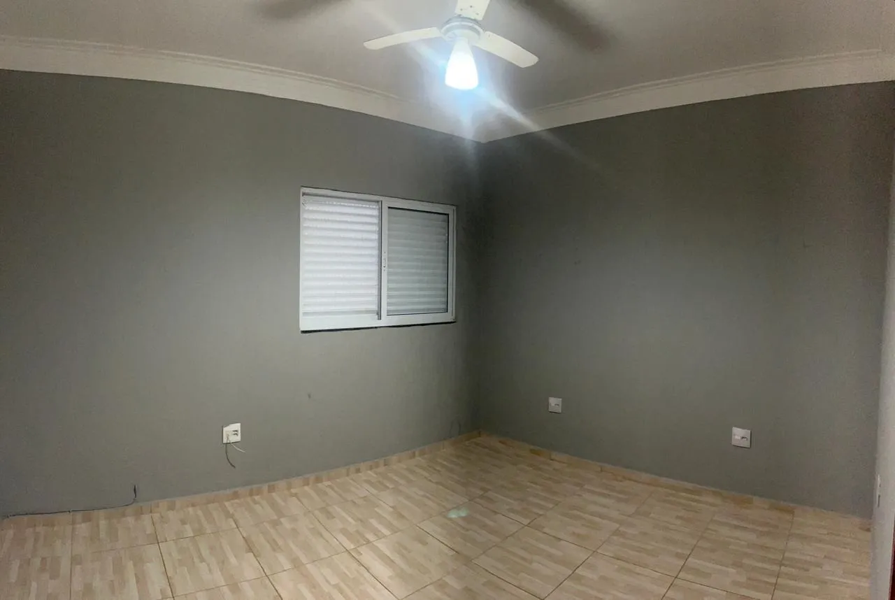 Imagem Casa a Venda com 3 Suítes no Condomínio Gramados de Sorocaba