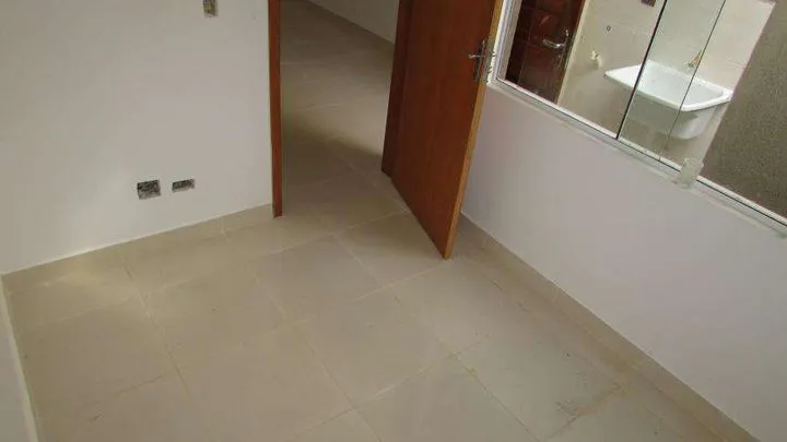 Casa com 2 Quartos à Venda, 38 m² em Tatuquara - Curitiba