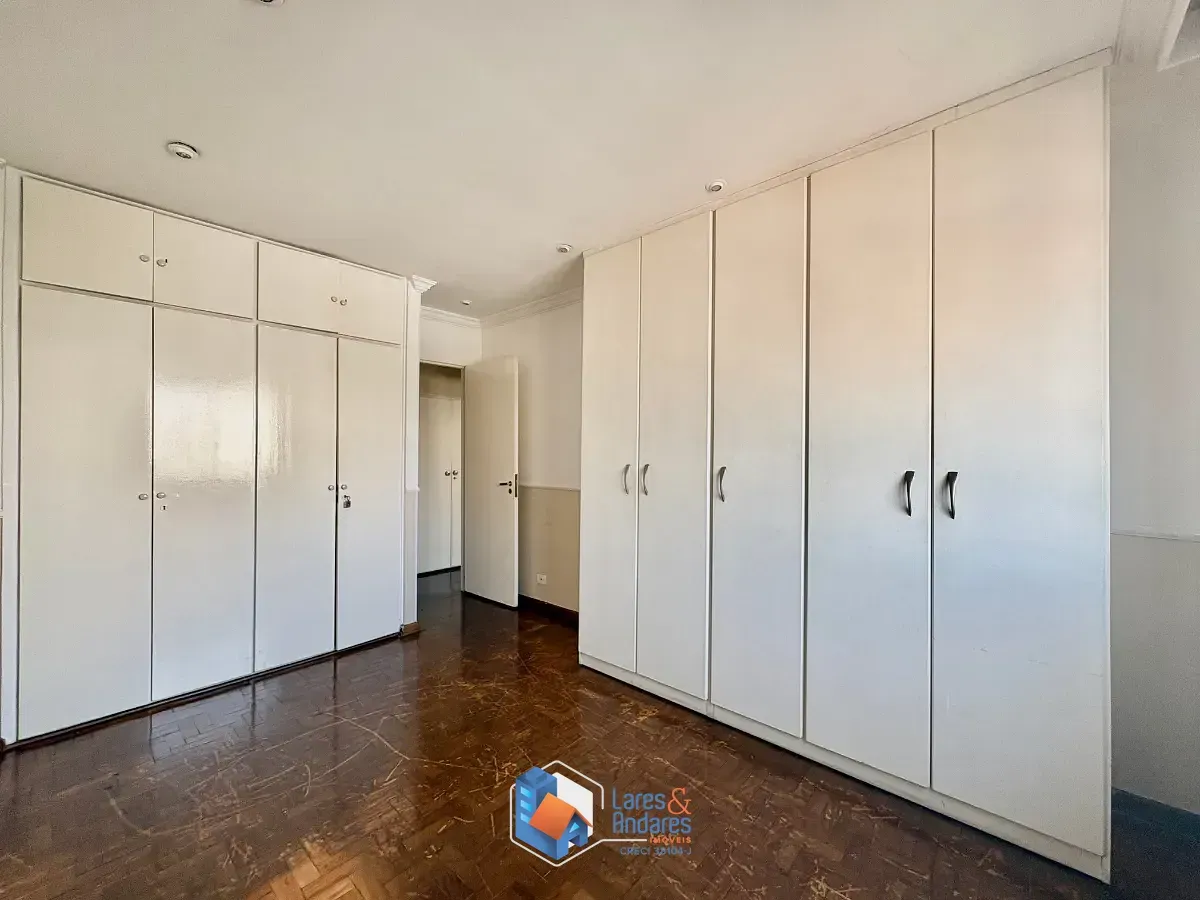 Imagem Apartamento para venda em Chácara Santo Antônio (Zona Sul) com 4 quartos, sendo 1 suíte, 181m²