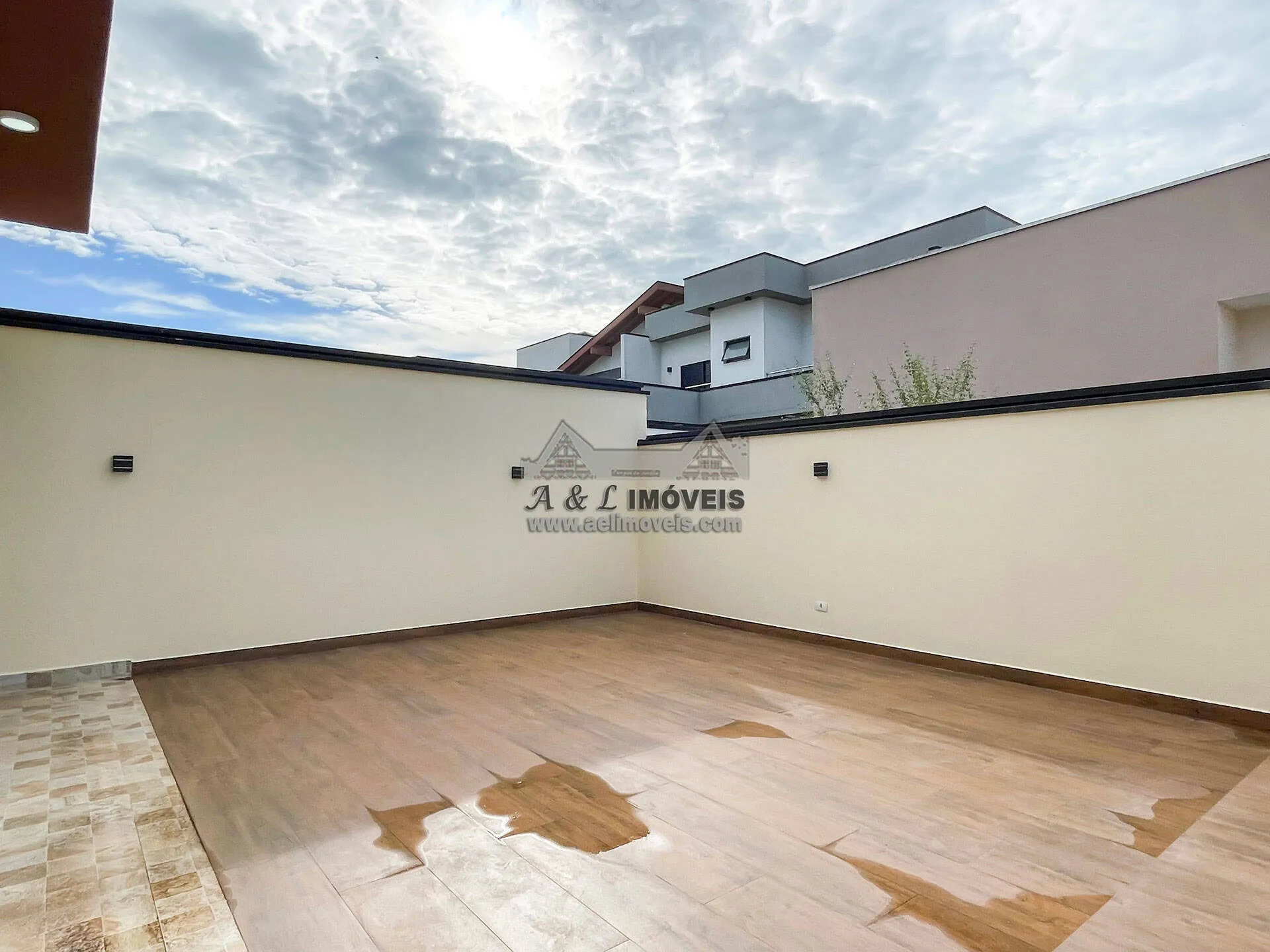 Imagem Casa à venda em Taubaté: Conforto e sofisticação em um só lugar!
