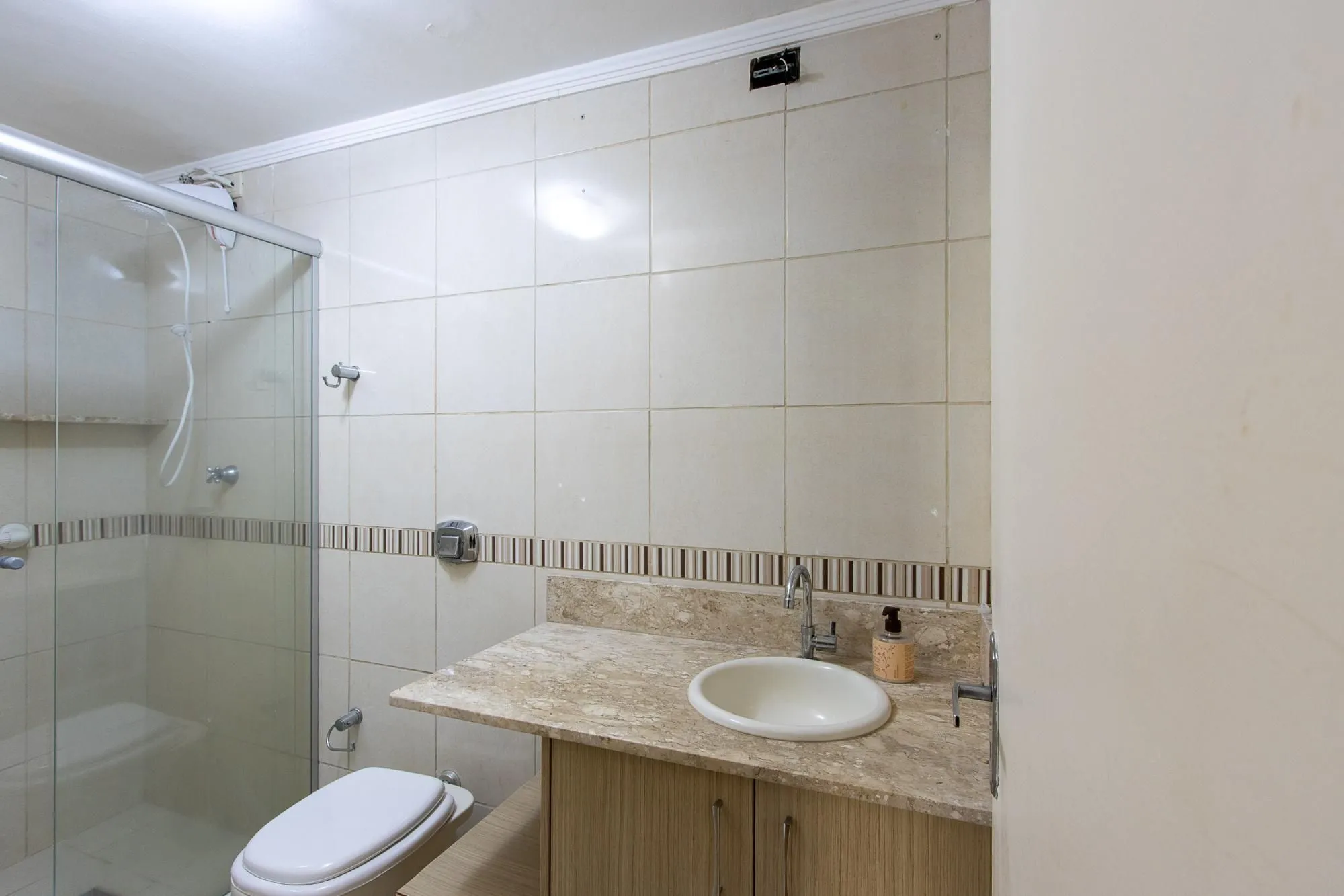 Imagem Excelente Apartamento 2 Dormitórios na Av. Wenceslau Escobar