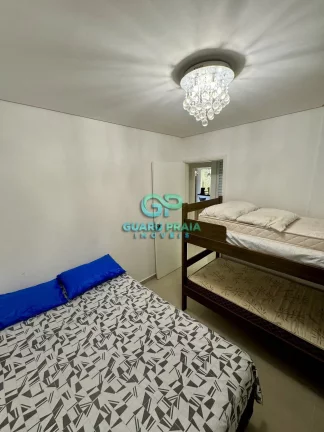 Imagem Apartamento à Venda - 100 metros da Praia de Pitangueiras, Guarujá