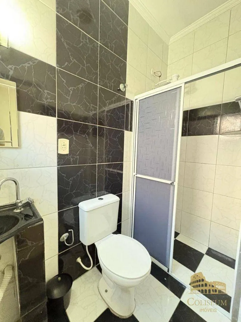 Imagem Casa com 2 dormitórios à venda no Jardim Imperador