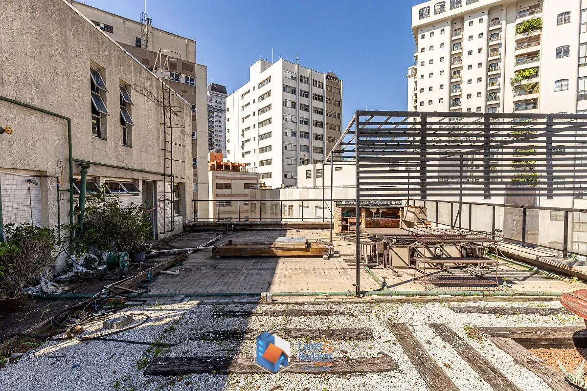 Imagem Cobertura para venda em Jardim Paulista com 3 quartos, sendo 1 suíte, 277m²