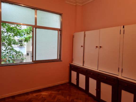 Imagem Apartamento com 2 Quartos à Venda, 121 m² em Leme - Rio de Janeiro