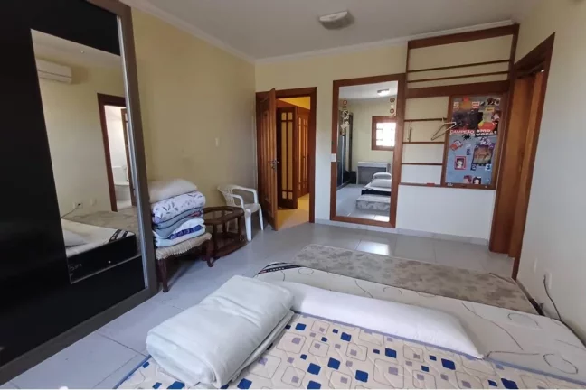 Imagem Casa para venda no bairro Partenon em Porto Alegre