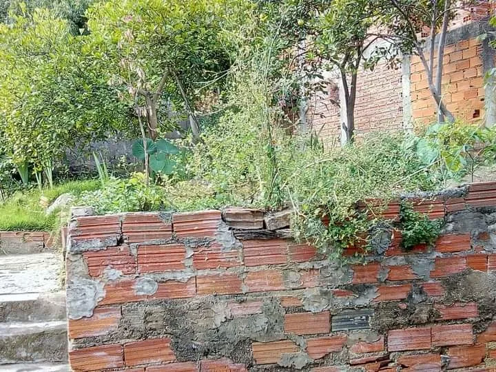 Imagem Casa Comercial à Venda em Votorantim-SP - 3 Quartos, 1 Sala, 1 Banheiro, 1 Vaga de Garagem - Imperdível!