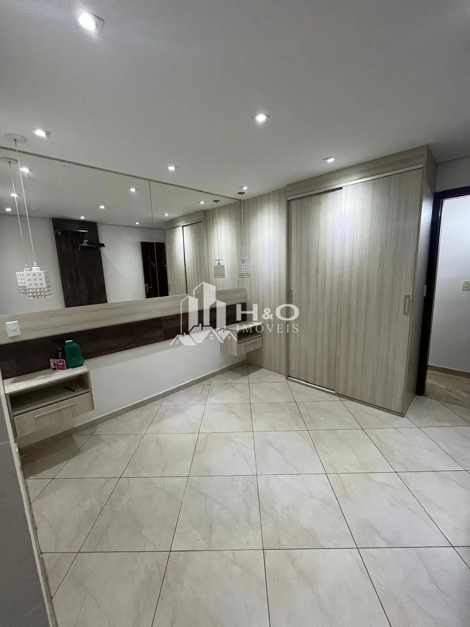 Imagem Sobrado à Venda - 2 Dormitórios (1 Suíte com Closet) - Vila Ré - Próximo ao Metrô Patriarca