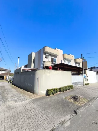 Imagem Venha conhecer essa incrível casa, localizada em um dos bairros mais tranquilos da cidade.