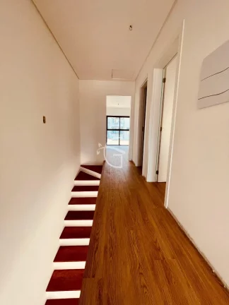Imagem Sobrado residencial localizado em uma das regiões mais valorizadas de Joinville, no bairro Anita Garibaldi.