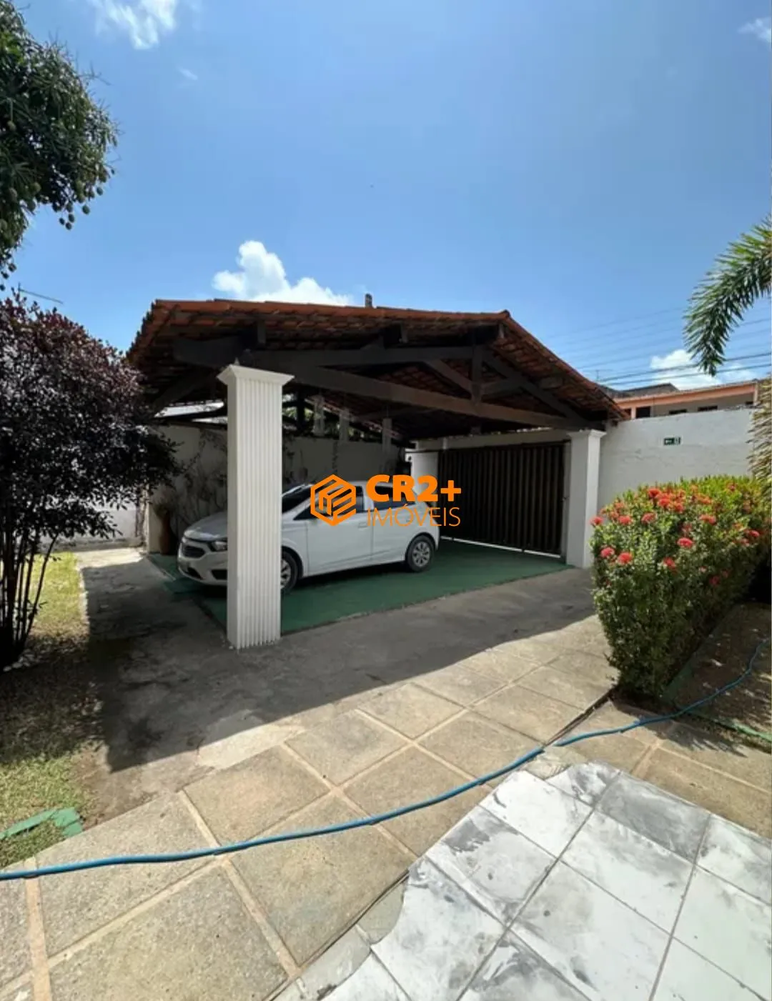 Imagem Venda casa alto padrão 04 quartos, 04 suítes, 02 vagas de garagem em Pau Amarelo