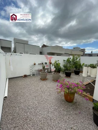 Imagem Casa há venda com duas suítes, Churrasqueira , Vaga de Garagem, Cidade Tijucas SC