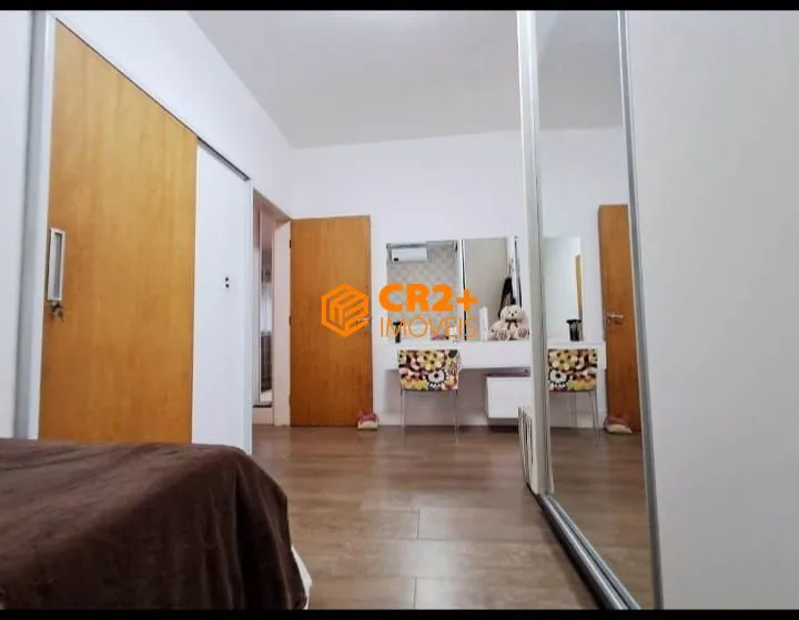 Imagem Vendo casa alto padrão 03 quartos 01 suíte 04 vagas de garagem em Taubaté/ São P