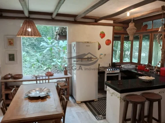 Imagem Casa no sertão da Barra do Una no meio da mata