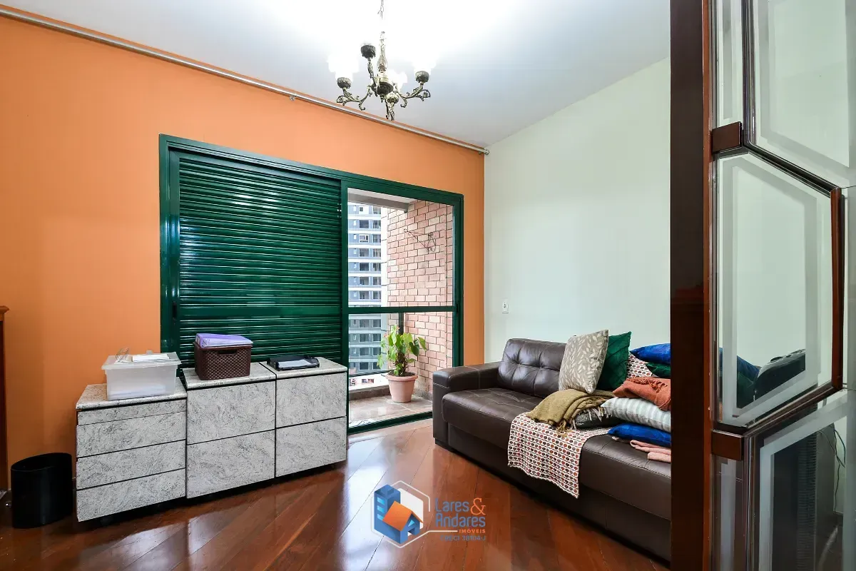 Imagem Apartamento para venda em Moema com 4 quartos, sendo 3 suítes, 222m²