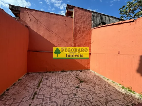 Imagem Sobrado à venda na Praia do Porto Novo em Caraguatatuba-SP: 2 quartos, 1 sala, 2 banheiros, 1 vaga de garagem, 95,00 m².