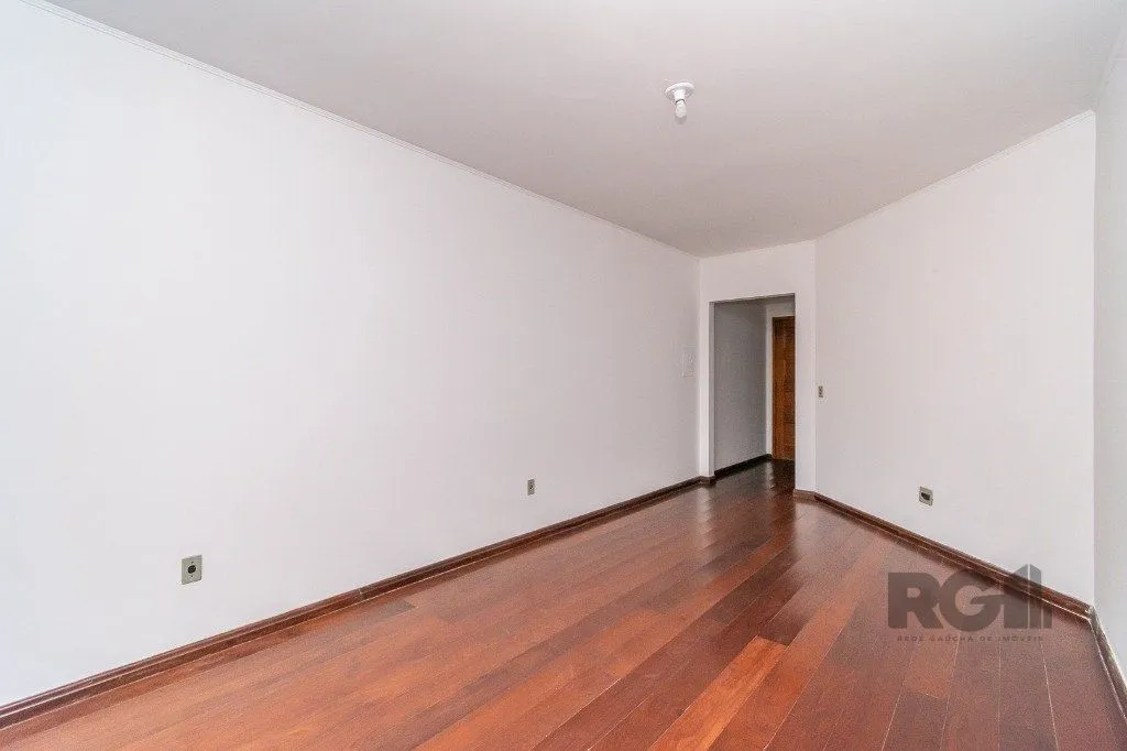 Imagem Apartamento no bairro Petrópolis de 2 dormitórios e vaga