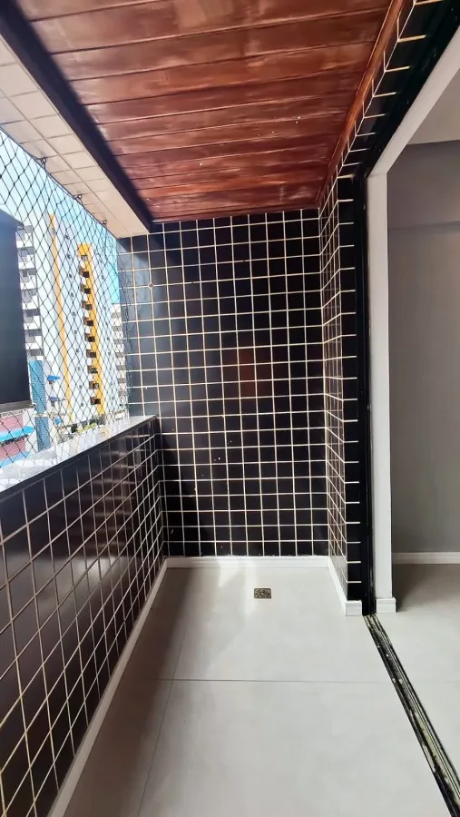 Imagem Apartamento para Venda em Maceió, Jatiúca, 3 dormitórios, 1 suíte, 3 banheiros, 2 vagas