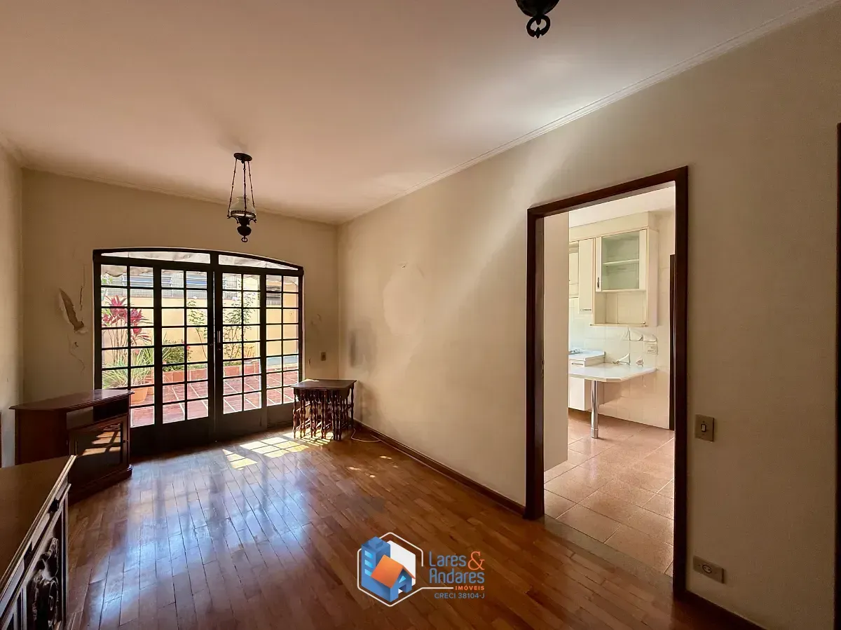 Imagem Casa para venda em Vila Cruzeiro com 3 quartos, sendo 1 suíte, 187m²