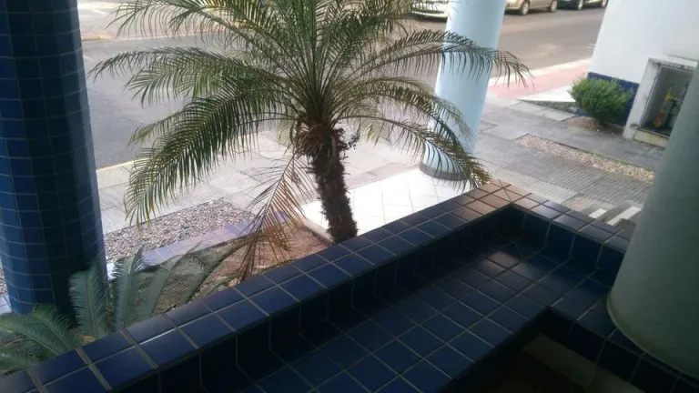 Imagem Apartamento com 2 Quartos à Venda, 61 m² em Centro - Criciúma