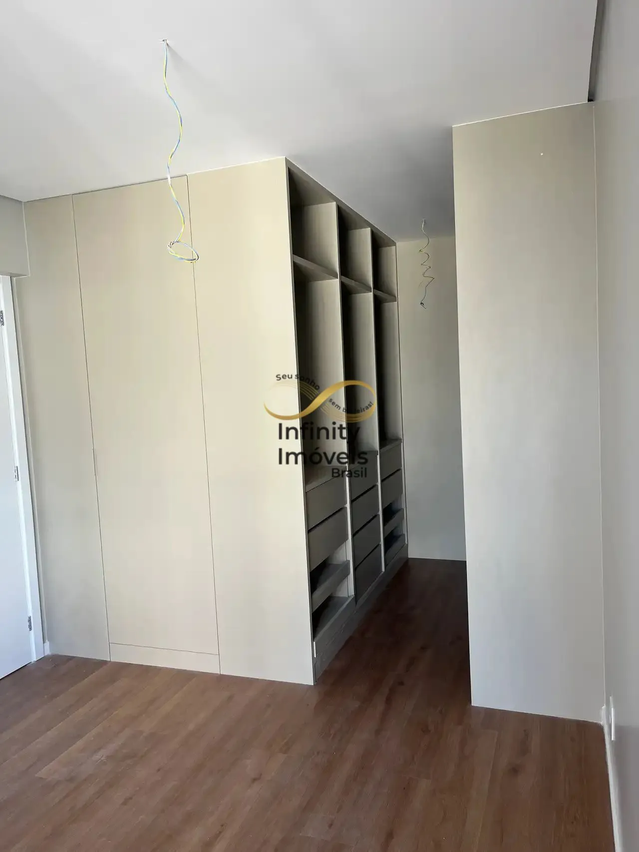 Imagem TERRARO - Apartamento à venda no bairro Santo Antônio - Belo Horizonte/MG