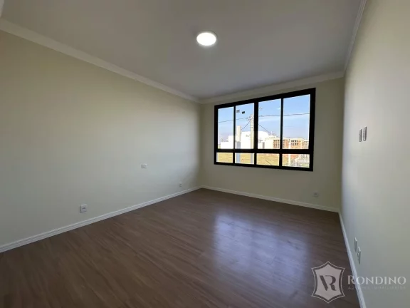 Imagem Sobrado no condomínio Cyrela Landscape, com 03 suítes com closet
