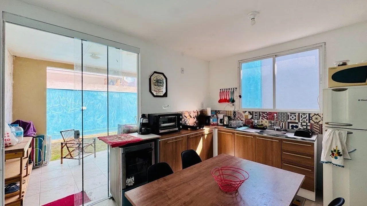 Imagem Casa em Condomínio, 3 dormitórios, 1 suíte, Passo Das Pedras, Porto Alegre.