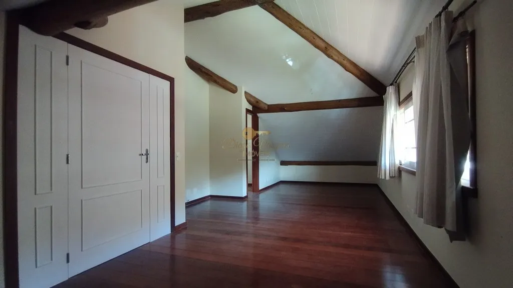 Imagem Casa em Condomínio para Venda em Teresópolis / RJ no bairro Iucas