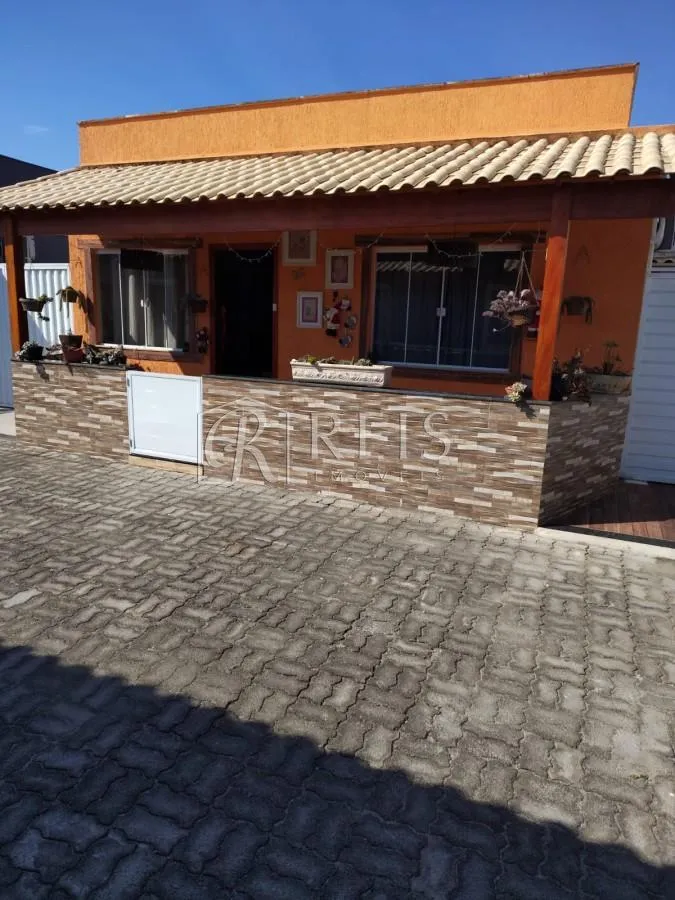 Imagem Casa para Venda em Rio das Ostras, Chácara Mariléa, 2 dormitórios, 1 suíte, 2 banheiros, 1 vaga