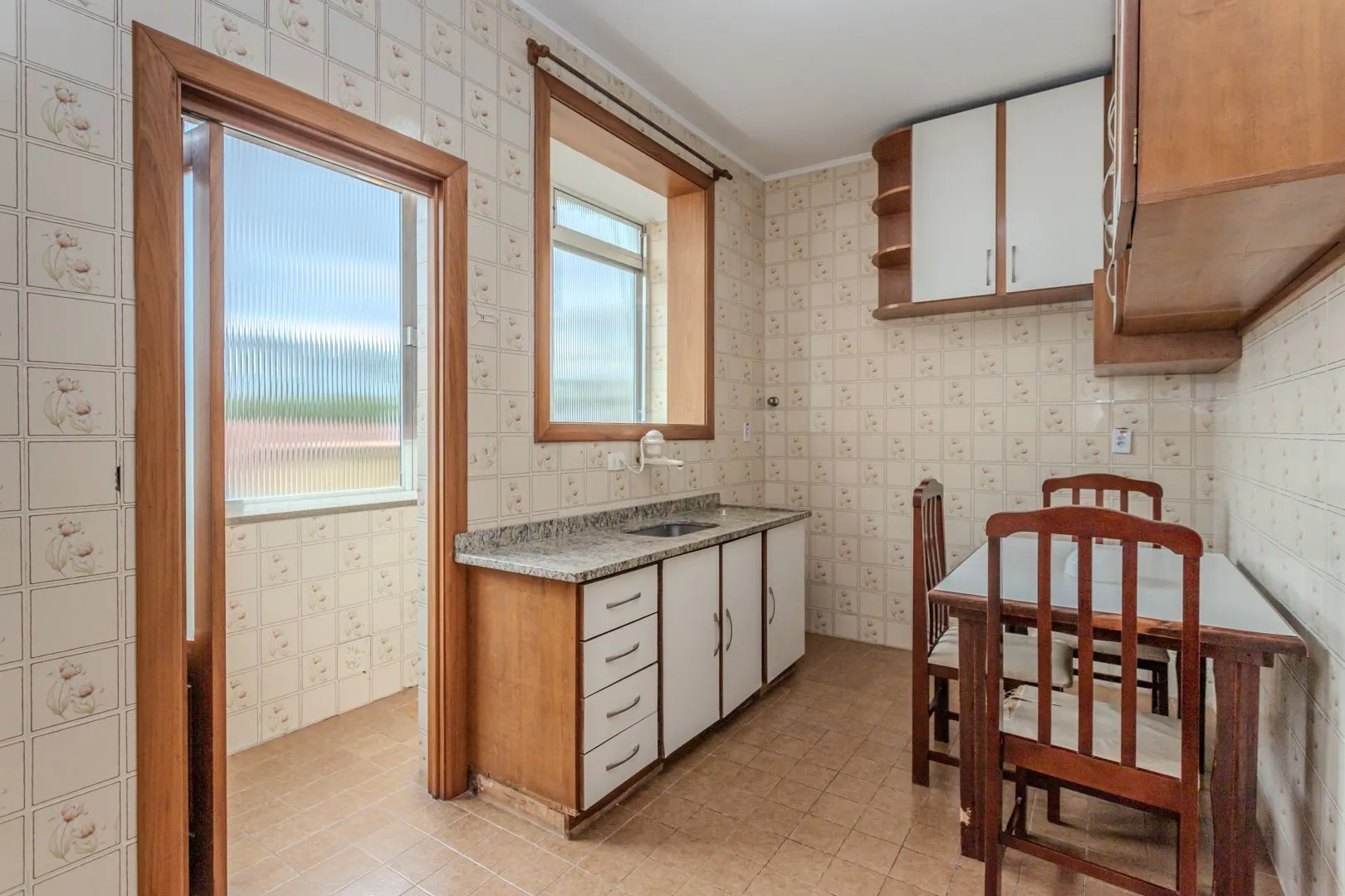 Imagem Apartamento no Jardim Lindóia de 2 dormitórios DESOCUPADO